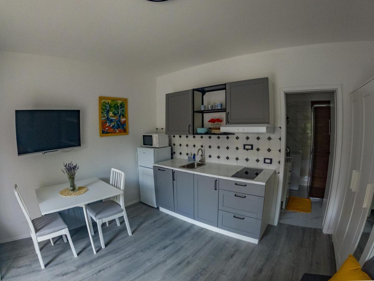 Deluxe Apartment And Studio "Nona Fa" 리예카 외부 사진